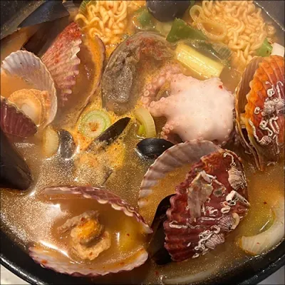 미루샤브 청라점 해물 라면 + 샤브 세트
