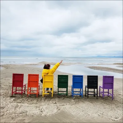 겨울 바다 컬러 의자 포토존 1일 패스