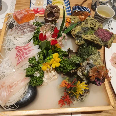 여름엔 회이지
